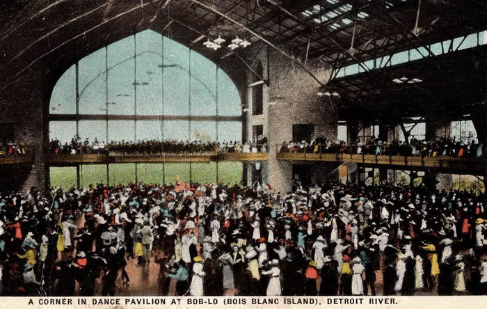 Bob-Lo Island Dance Pavillion - Old Post Card Photo Of Bob-Lo Pavillion